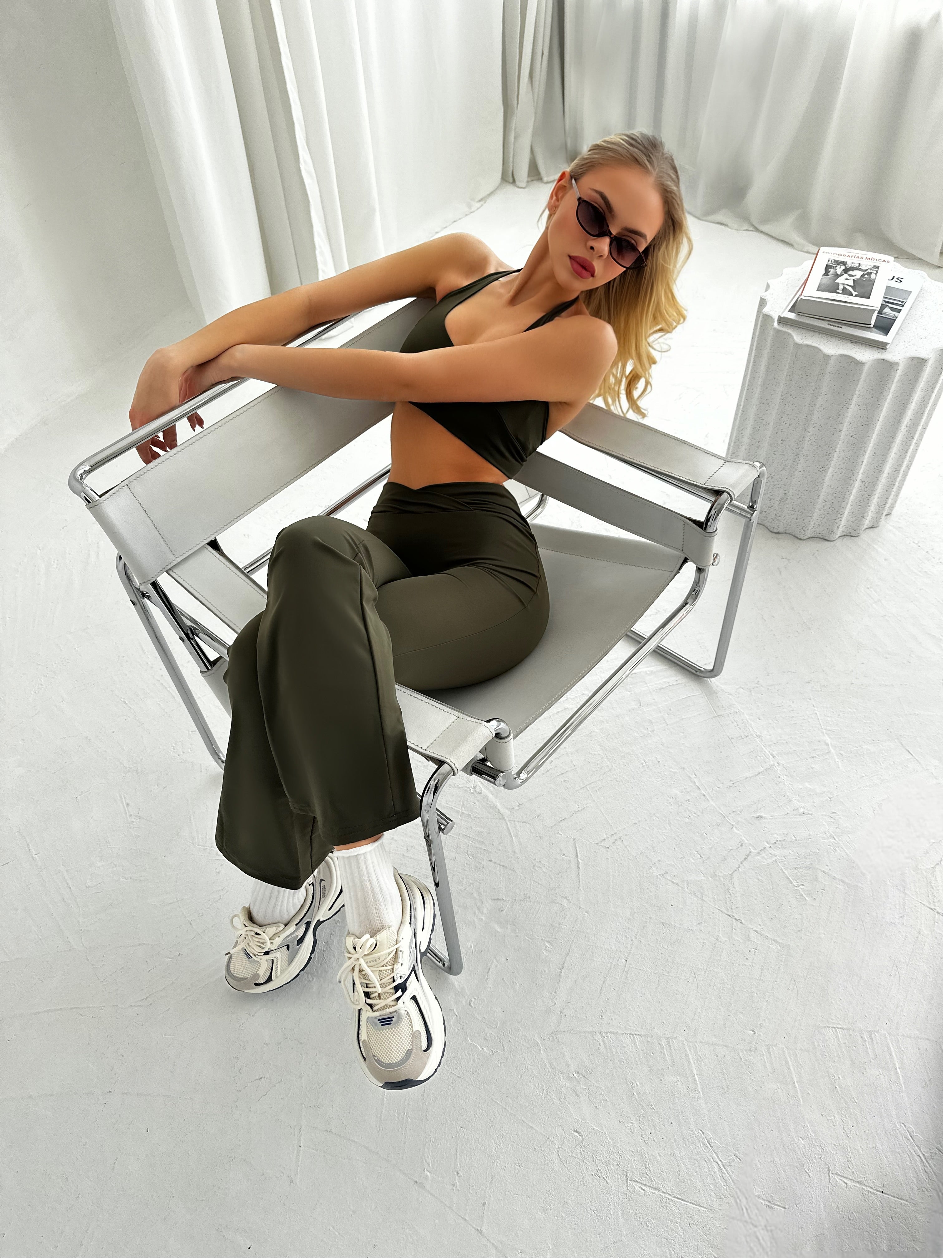 <tc>Pilates Collection flare pants</tc>